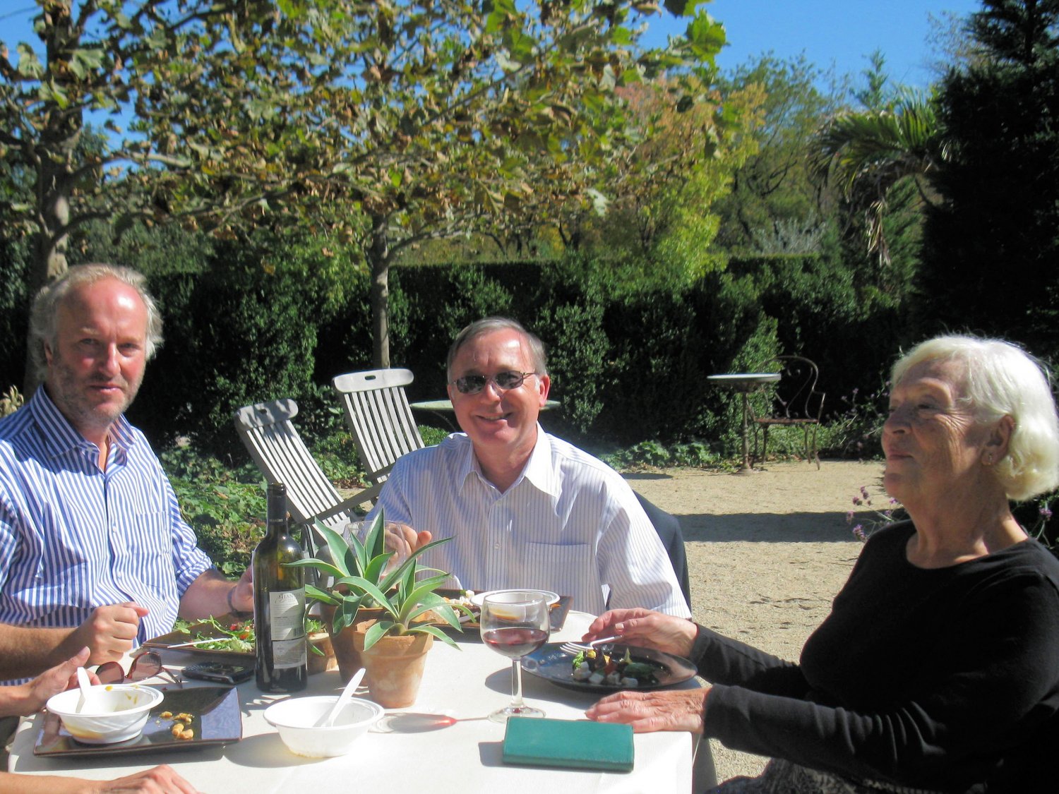 De gauche à droite : Patrick Salembier (Président d’EBTS France - Editeur) – Lynn R. Batdorf (auteur) - Martine Higonnet (traductrice)